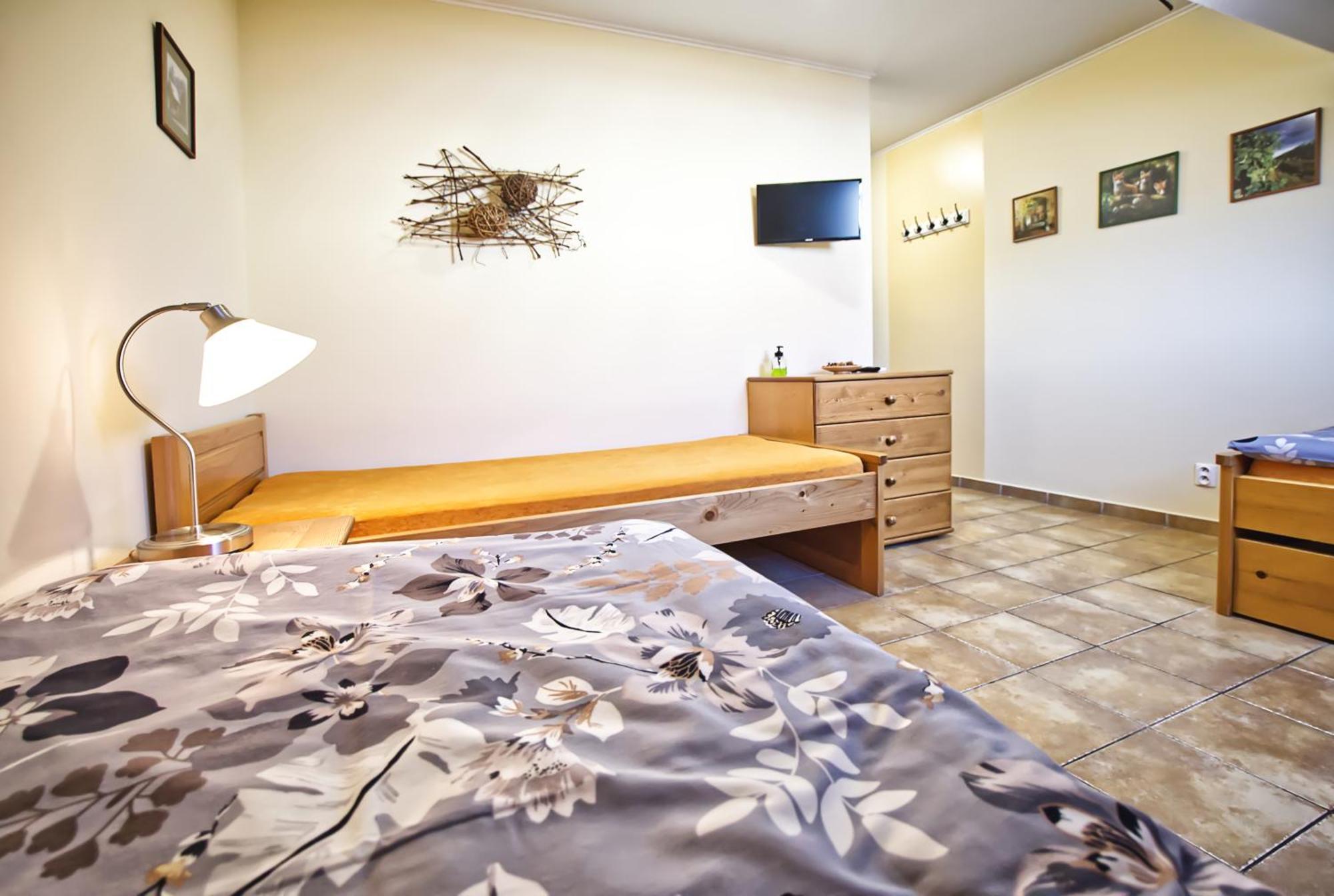 Penzion Vinarstvi Cervinka Horni Vestonice Buitenkant foto